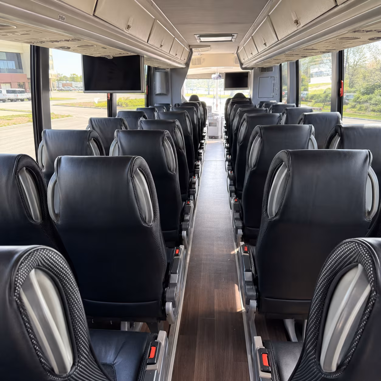 long distance bus service from worcester to new york city