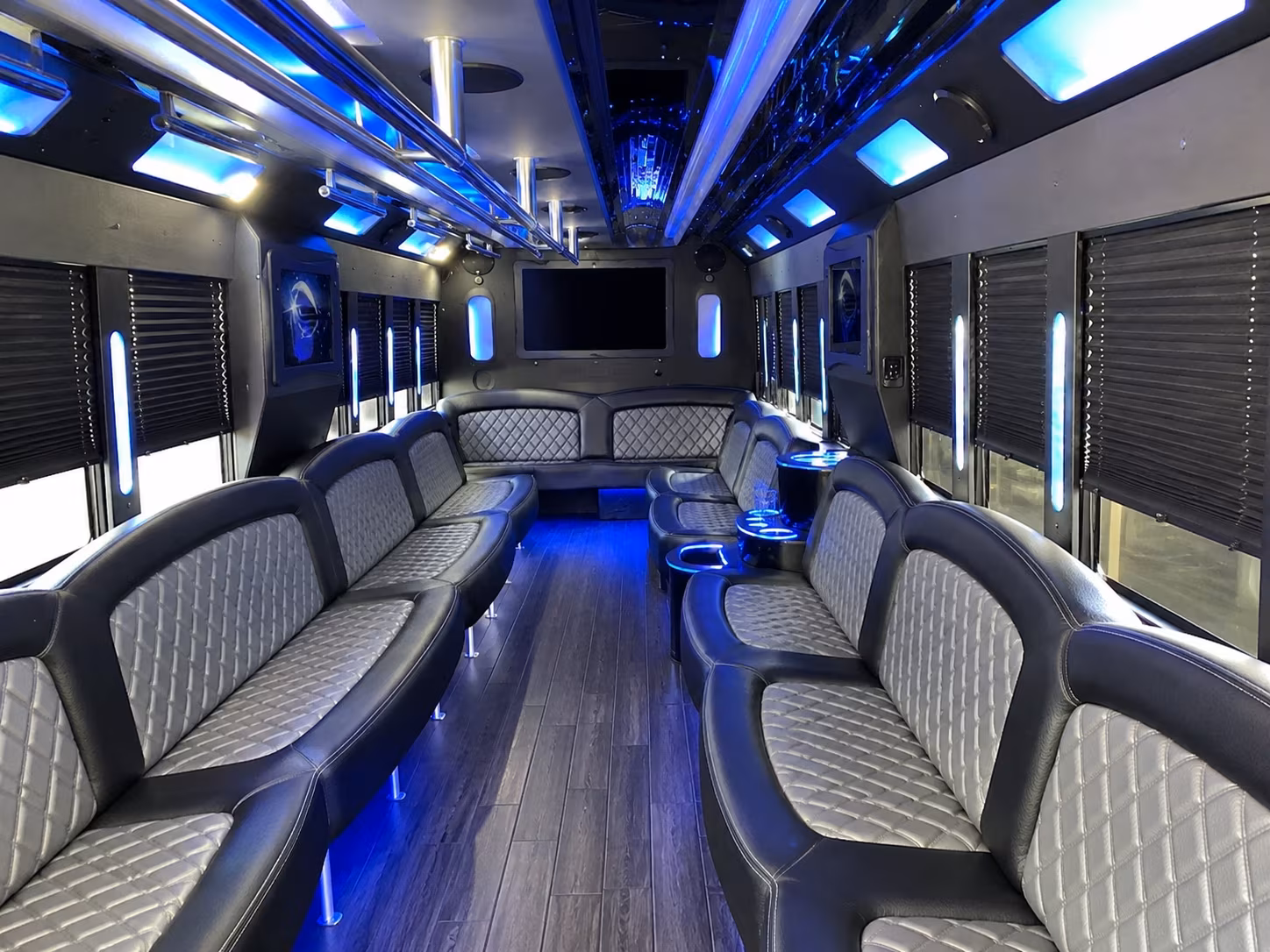 party bus rentals for worcester proms at mechanics hall and downtown venues