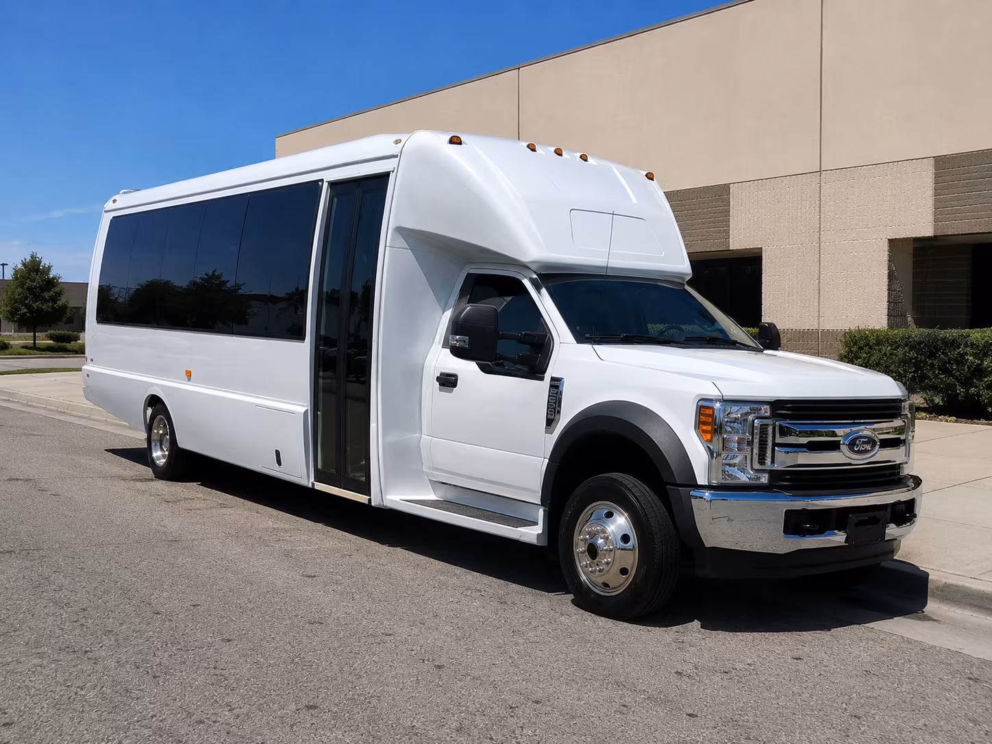 springfield and pioneer valley field trip buses from worcester
