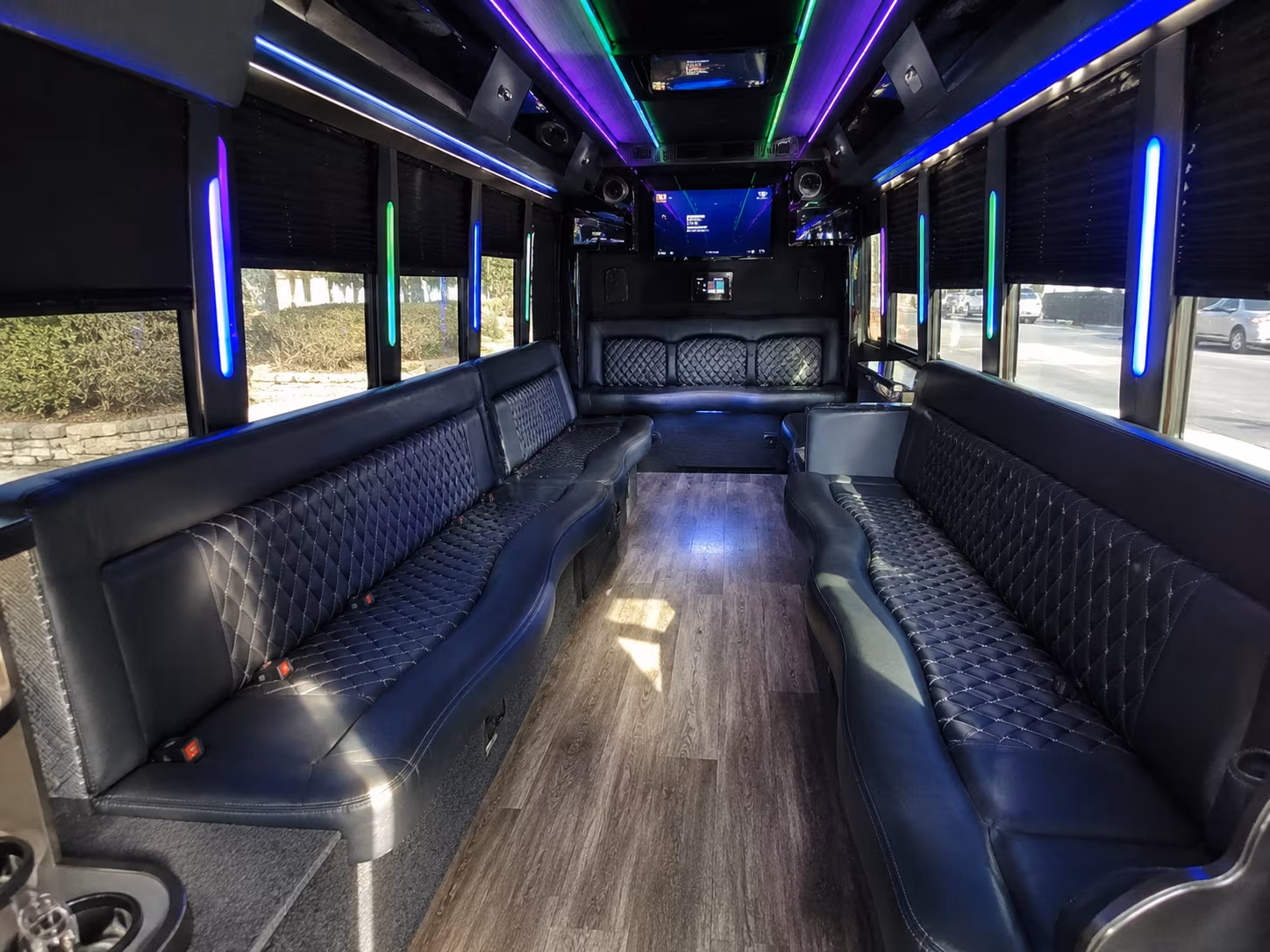 worcester 15 passenger party bus interior