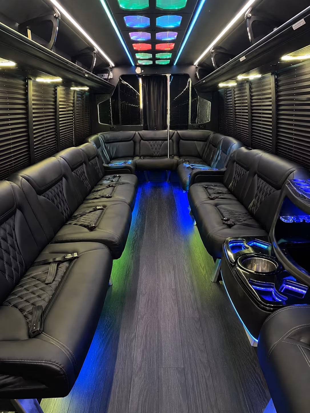 worcester 20 passenger party bus interior